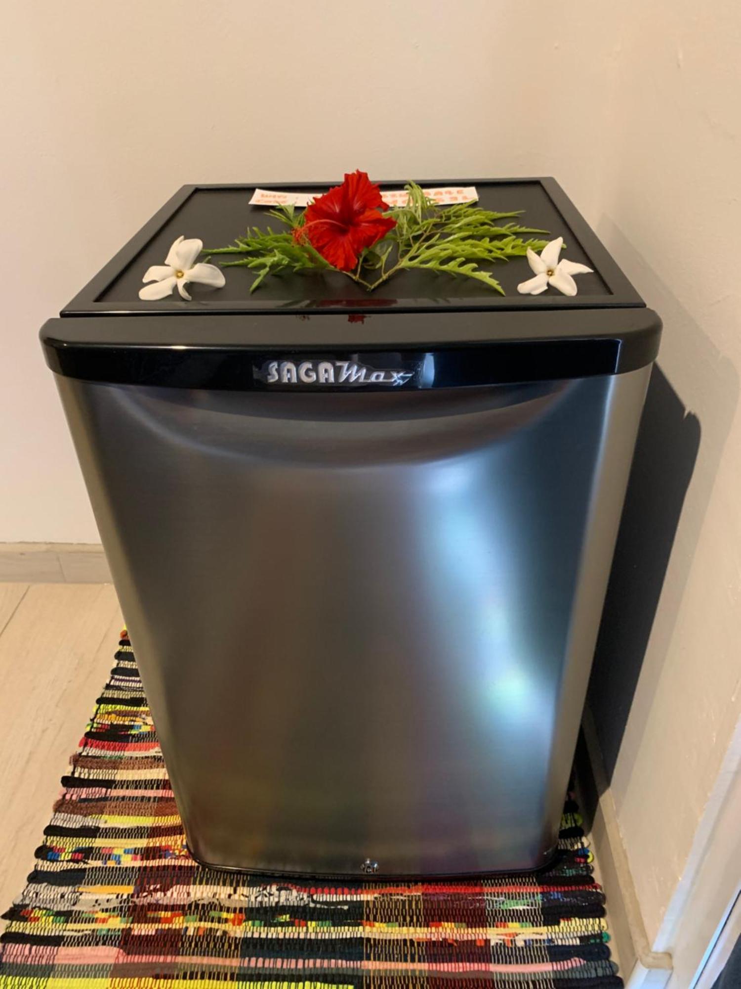 A Tomo Mai Homestay, Close To Airport, Private Bathroom Free Parking And Wifi With High Connection And Breakfast Optional 帕皮提 外观 照片