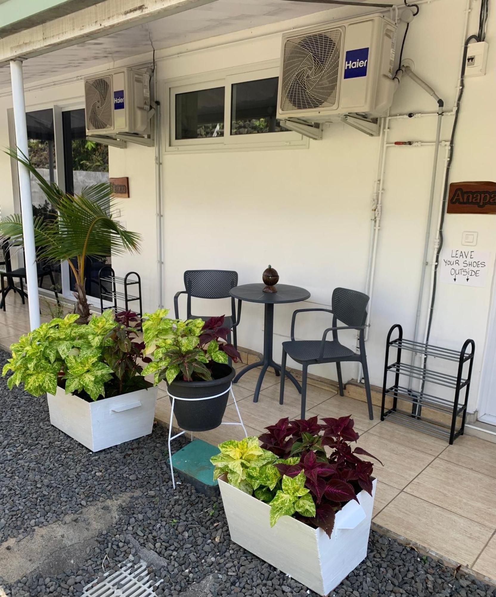 A Tomo Mai Homestay, Close To Airport, Private Bathroom Free Parking And Wifi With High Connection And Breakfast Optional 帕皮提 外观 照片